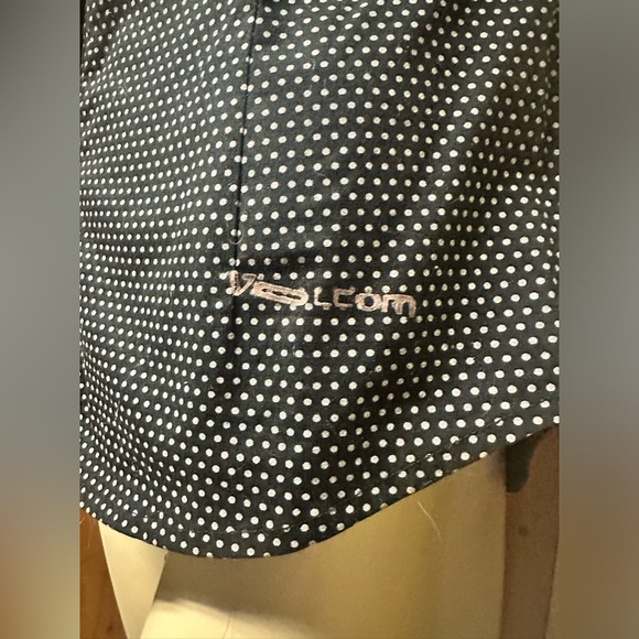 Volcom puff sleeve rockabilly Y2K polka dot button front top SZM - Picture 4 of 6